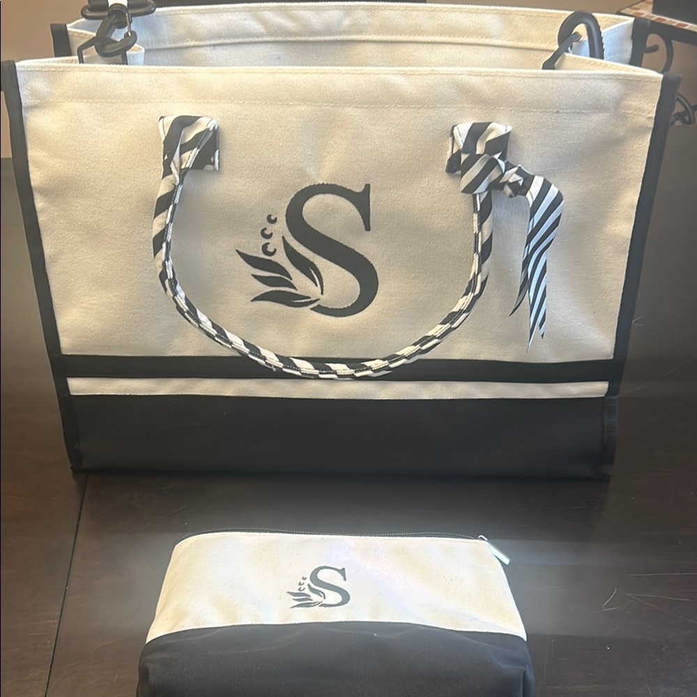 Stylish Black and White Tote Bag Set